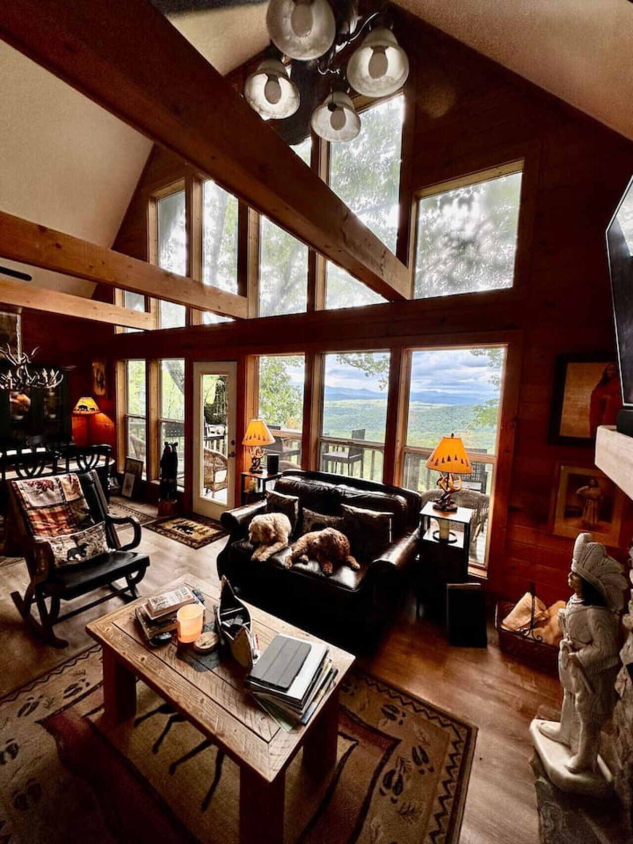 TV, fireplace, video-game console, Netflix