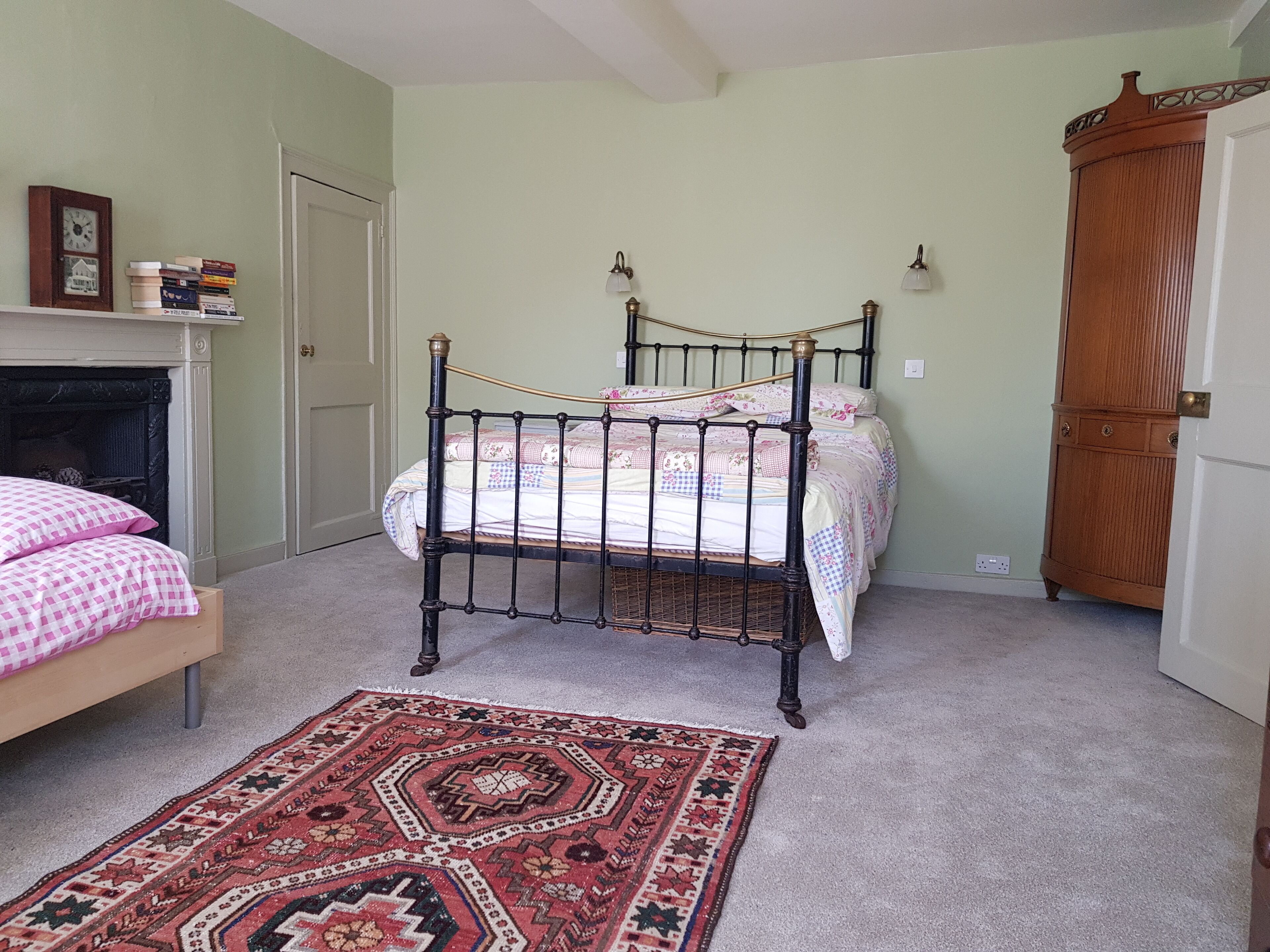 5 bedrooms, iron/ironing board, travel cot, free WiFi