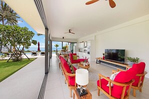 Okostévé és Netflix