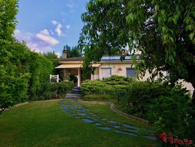 French countryside small village nature calm NW beaches Amiens Paris WWI 100m²