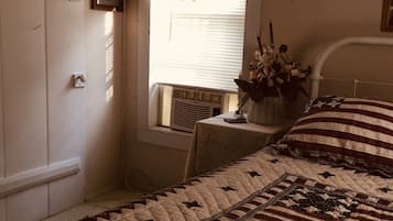 4 quartos, ferros/tábuas de passar roupa, Wi-Fi, roupa de cama