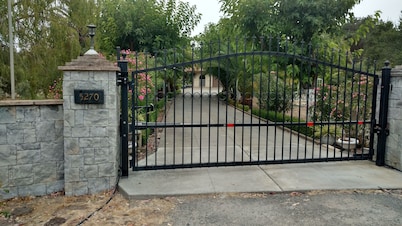 Upgraded Country Home in Napa