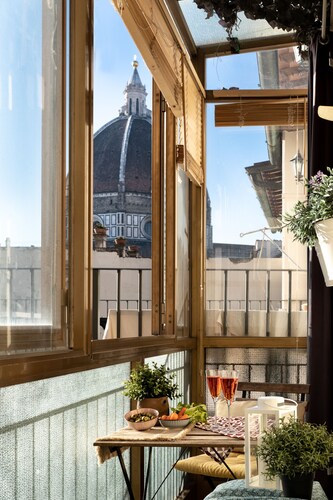  Luxury - Stunning Duomo view - 1033 SqFt- Elevator Accessible - ozone sanitated