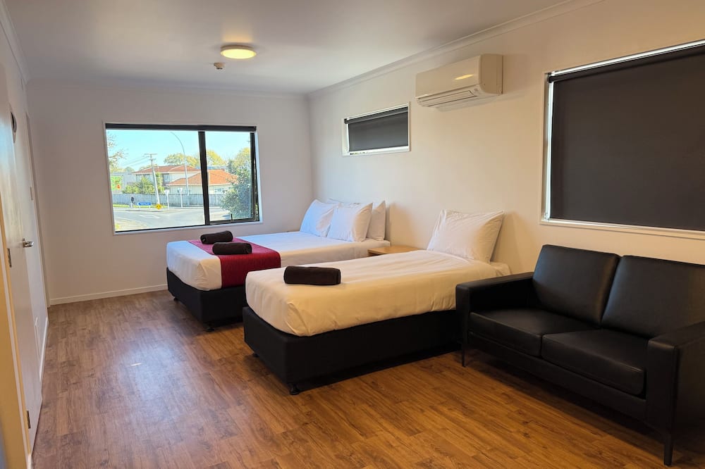 Uni Motel
