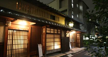 HARUYA Umekoji - Hostel