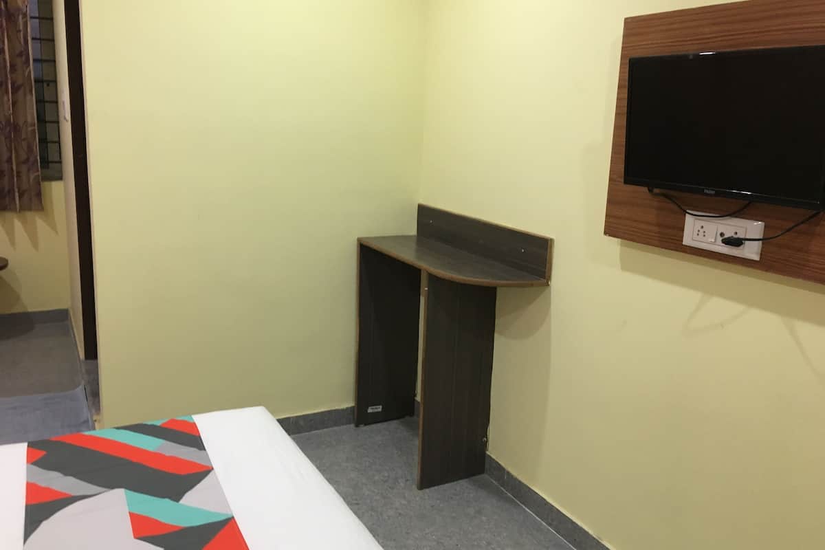 Economy Room (Non AC)