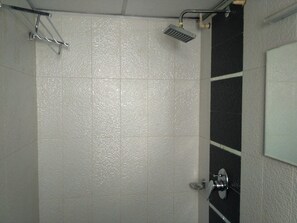 Standard Room (Airconditioned) | Bathroom shower