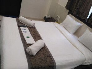 Standard Room (Non AC)