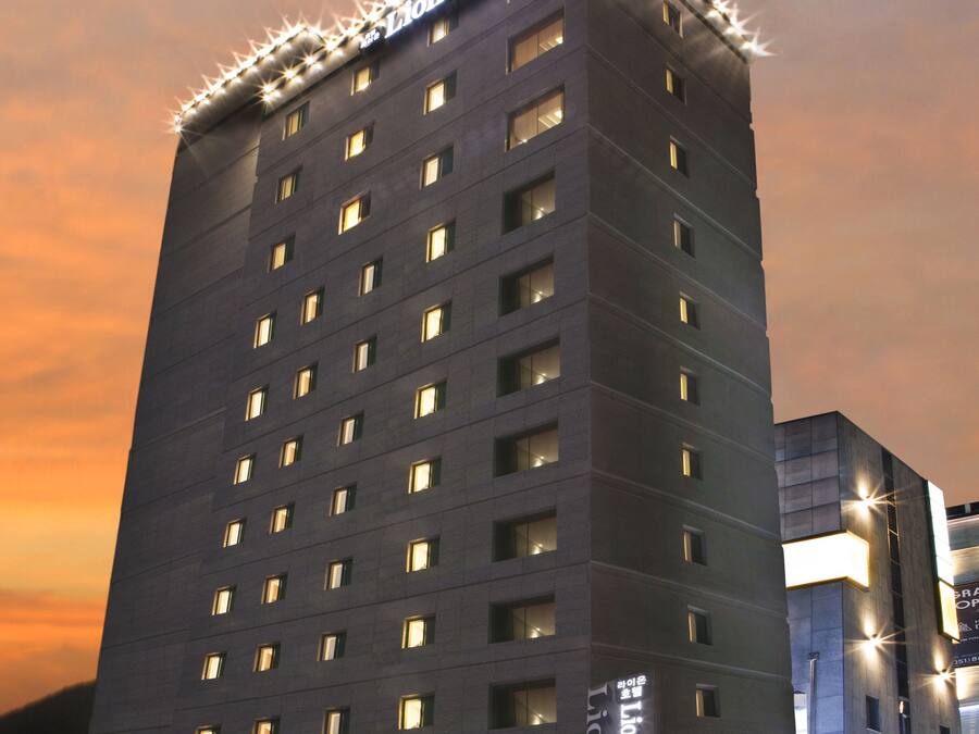 Front of property – evening/night