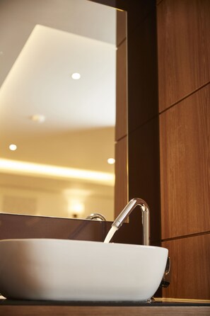 Room amenity - Lion Hotel (Busan)