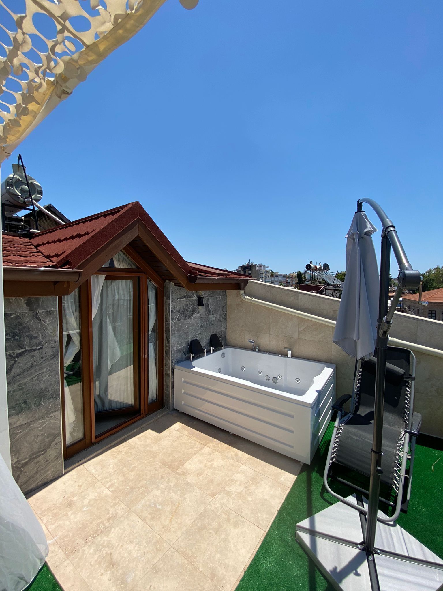 Quarto superior, terraço | Terraço/pátio