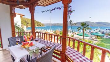 Luxury Condo, Sea View | View from room