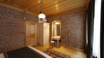 Apartemen Standar | 1 kamar tidur, seprai katun Mesir, seprai premium, dan meja kerja