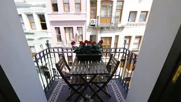 Apartemen, balkon | Balkon