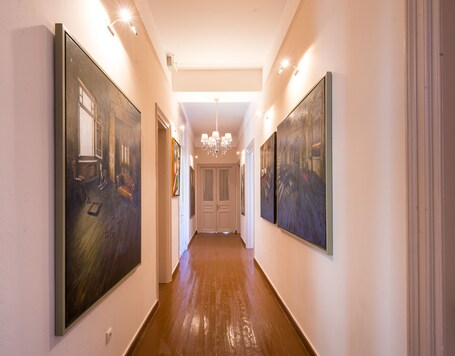 Palladian Home - Image 49
