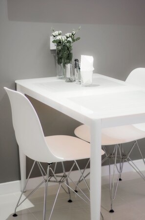 公寓, 1 間臥室 (Zhilyanskaya st. 76) | 房內用餐