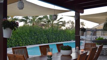 Seasonal outdoor pool