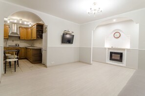 公寓, 2 间卧室 (Lesi Ukrainki Blvd 12) | 私人厨房 | 大冰箱、微波炉、炉灶、茶具/咖啡用具