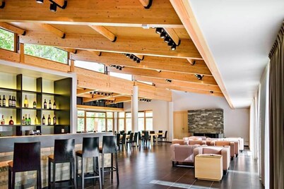 Rezydencja nad jeziorem - Pestkownica