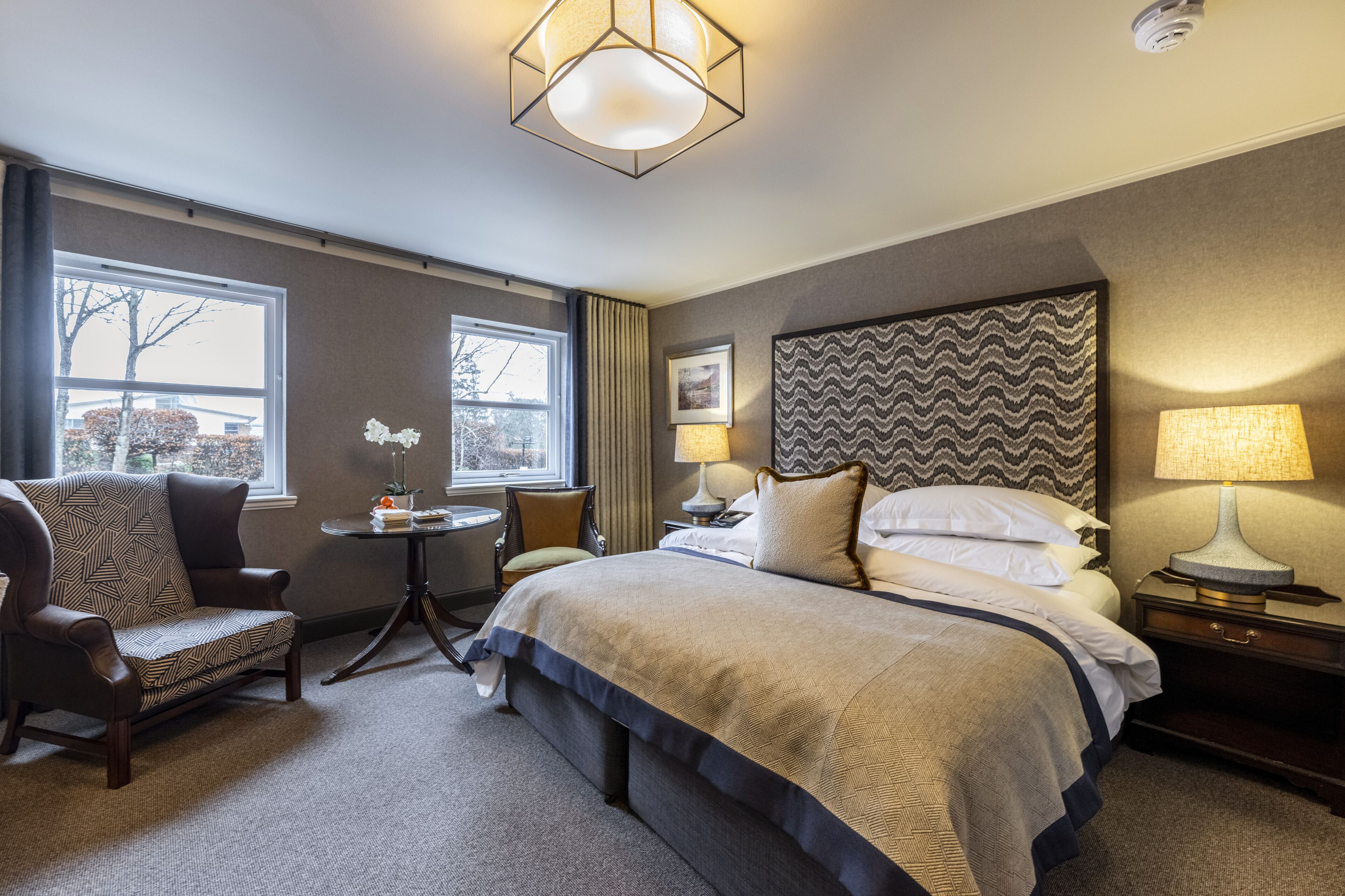 deluxe double or twin room | premium bedding, minibar, in-room safe, individually decorated