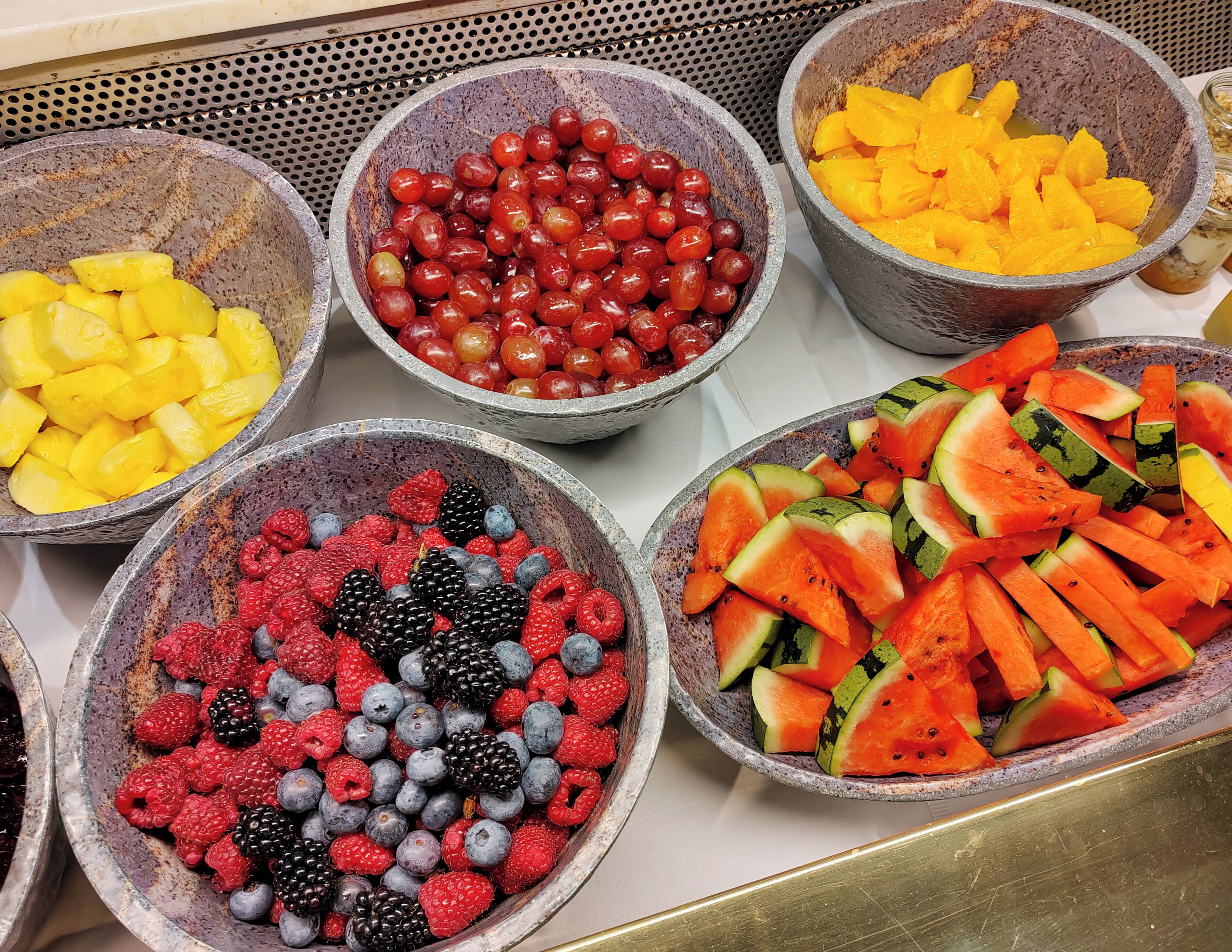 free full breakfast on weekdays