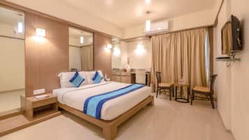 Superior Room, City View | In-room safe, desk, iron/ironing board, free WiFi