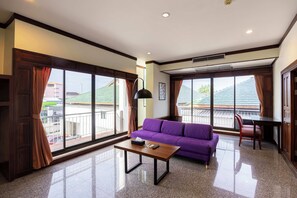 Suite | Minibar, caja de seguridad en la habitación, escritorio y wifi gratis 