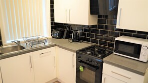 Huis, privébadkamer (2 Bed Occupancy 7) | Gemeenschappelijke keuken