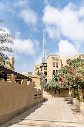 Property grounds - Dream Inn Dubai - Arabian Old Town (Dubai)