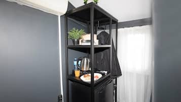 Fer et planche Ă repasser, Wi-Fi gratuit, draps fournis