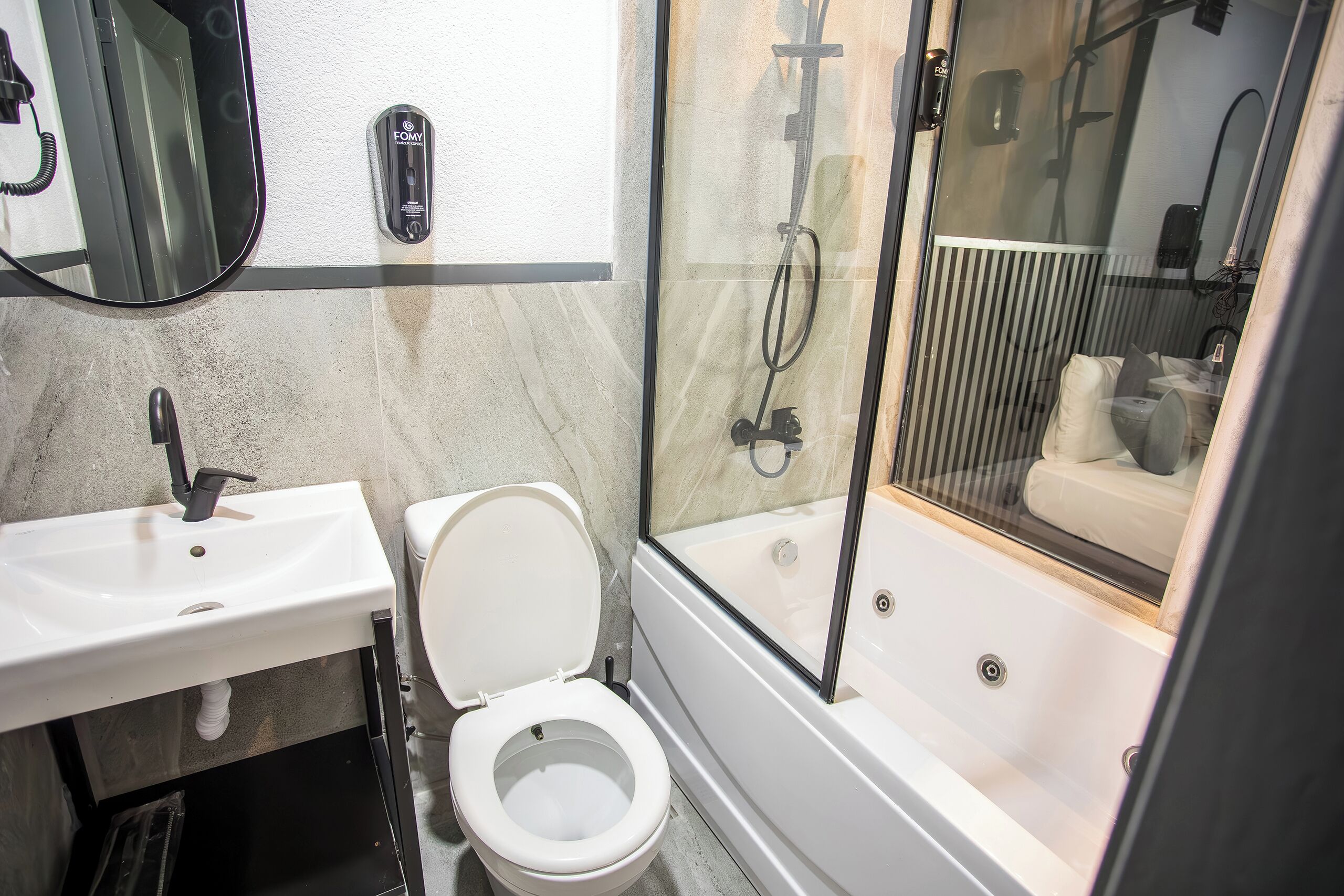 Photo - Arkem Deluxe