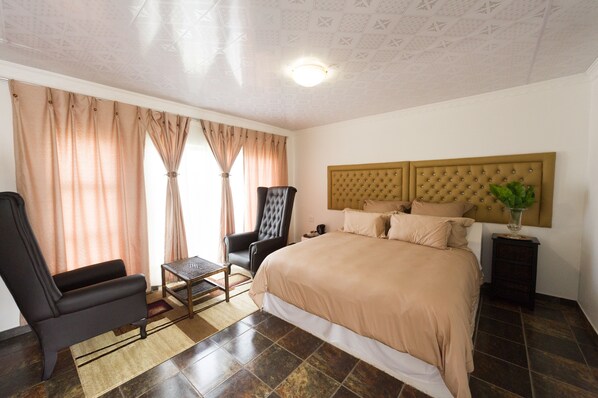 King En-Suite | Desk, free WiFi