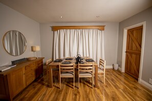 Comfort Bungalow | Dining room - Lovelady Shield Cottages (Alston)