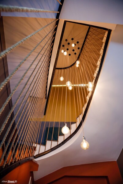 提拉纳阿尔克酒店