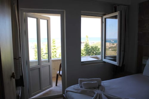 Gokceada Batihan Hotel