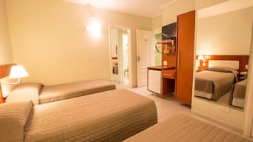 1 Schlafzimmer, Minibar, Schreibtisch, Bügeleisen/Bügelbrett