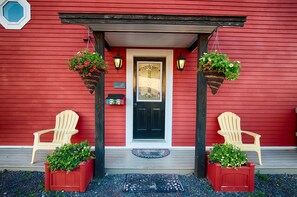 Property entrance - Inn By The Bay (Dildo)
