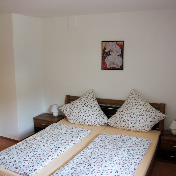 Biancheria da letto di alta qualità, minibar, una scrivania