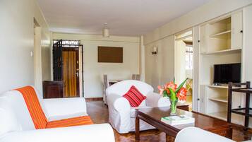 Apartment, 1 Bedroom | Living room