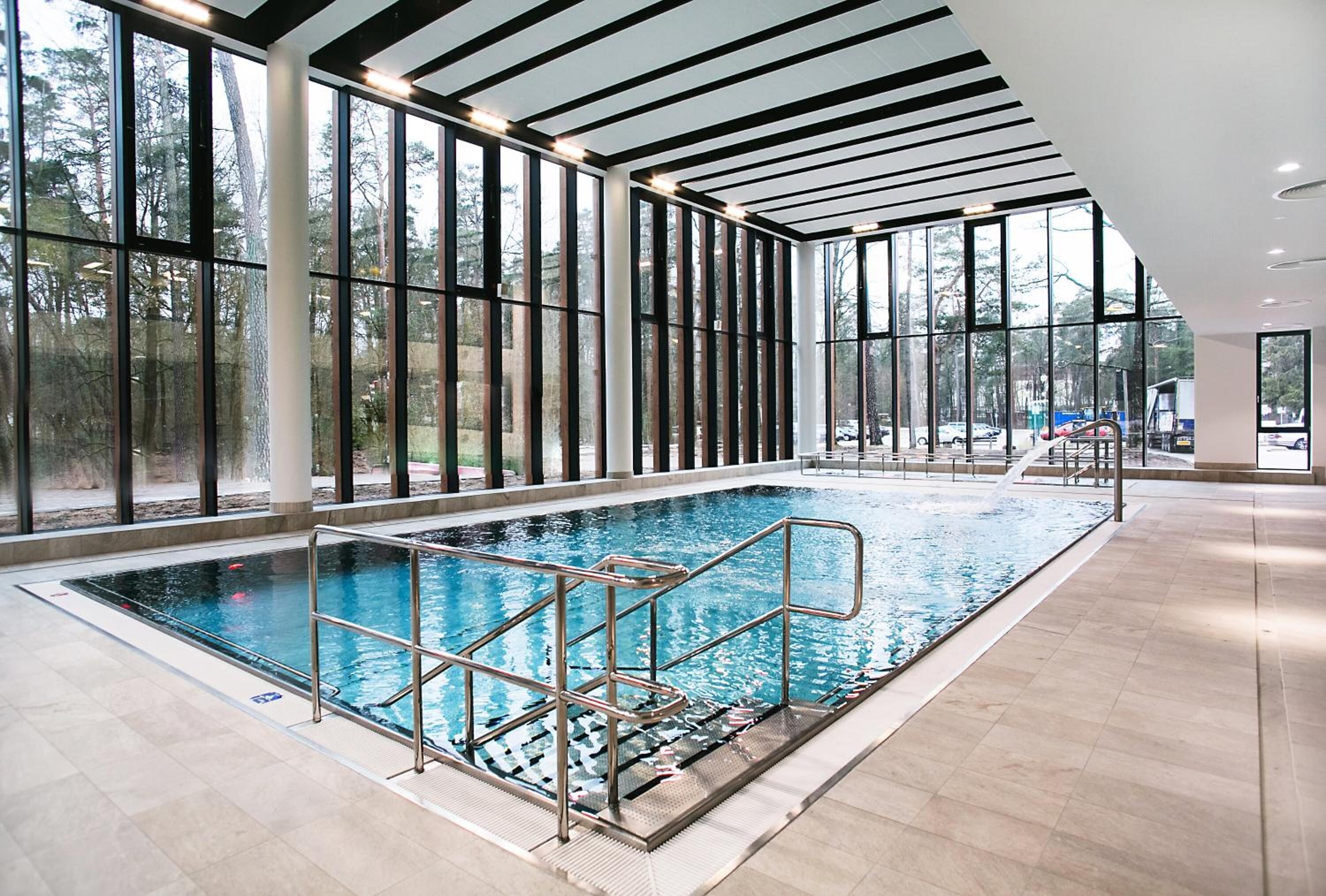 indoor pool, pool loungers