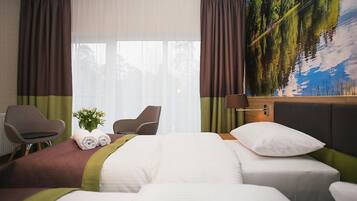 In-room safe, desk, iron/ironing board, free WiFi