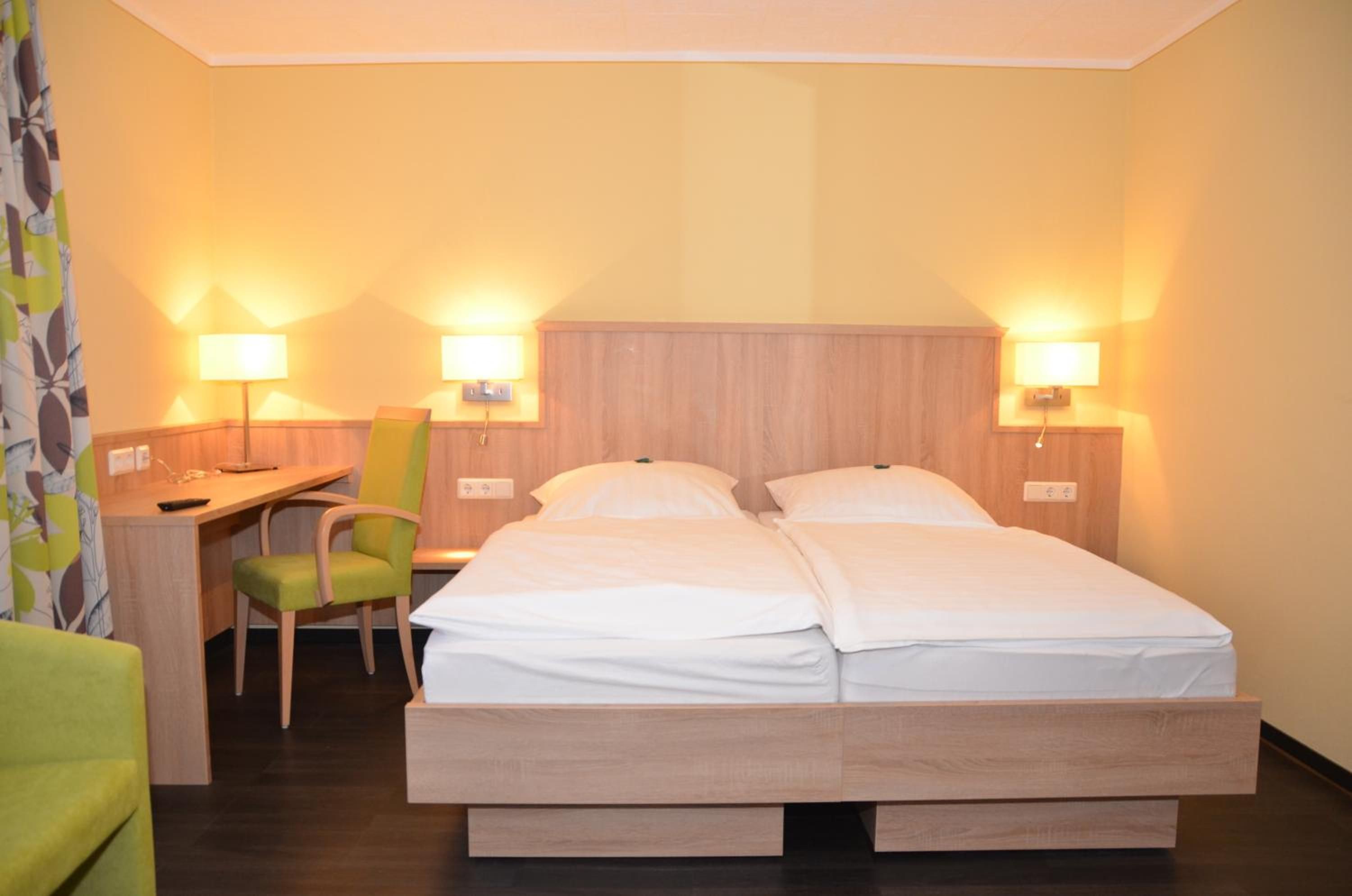In-room safe, desk, soundproofing, cribs (free)