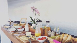 Morgenmadsbuffet hver dag mod et gebyr