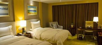 Greentree Eastern Huainan Guangchang Road Hotel