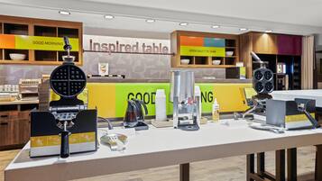 Free daily continental breakfast