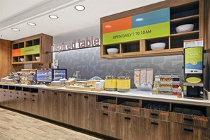 Petit déjeuner continental compris tous les jours