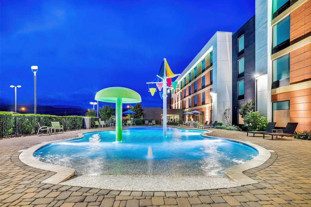Home2 Suites by Hilton Pigeon Forge
