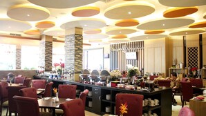 Restaurant - Sapphire Sky Hotel & Conference (Pagedangan)