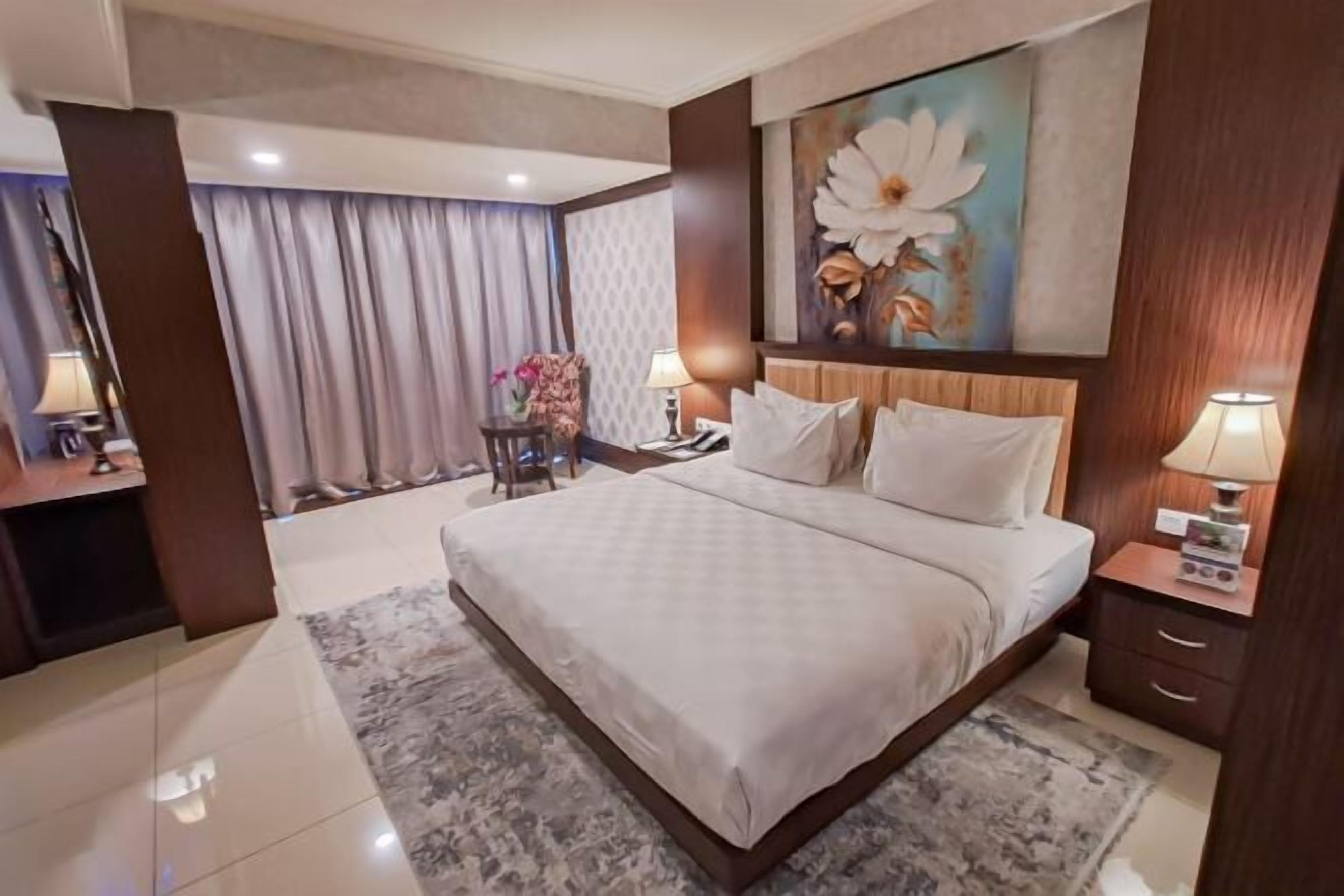 1 bedroom, minibar, in-room safe, desk