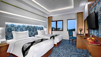 Superior Room | Minibar, in-room safe, desk, free WiFi
